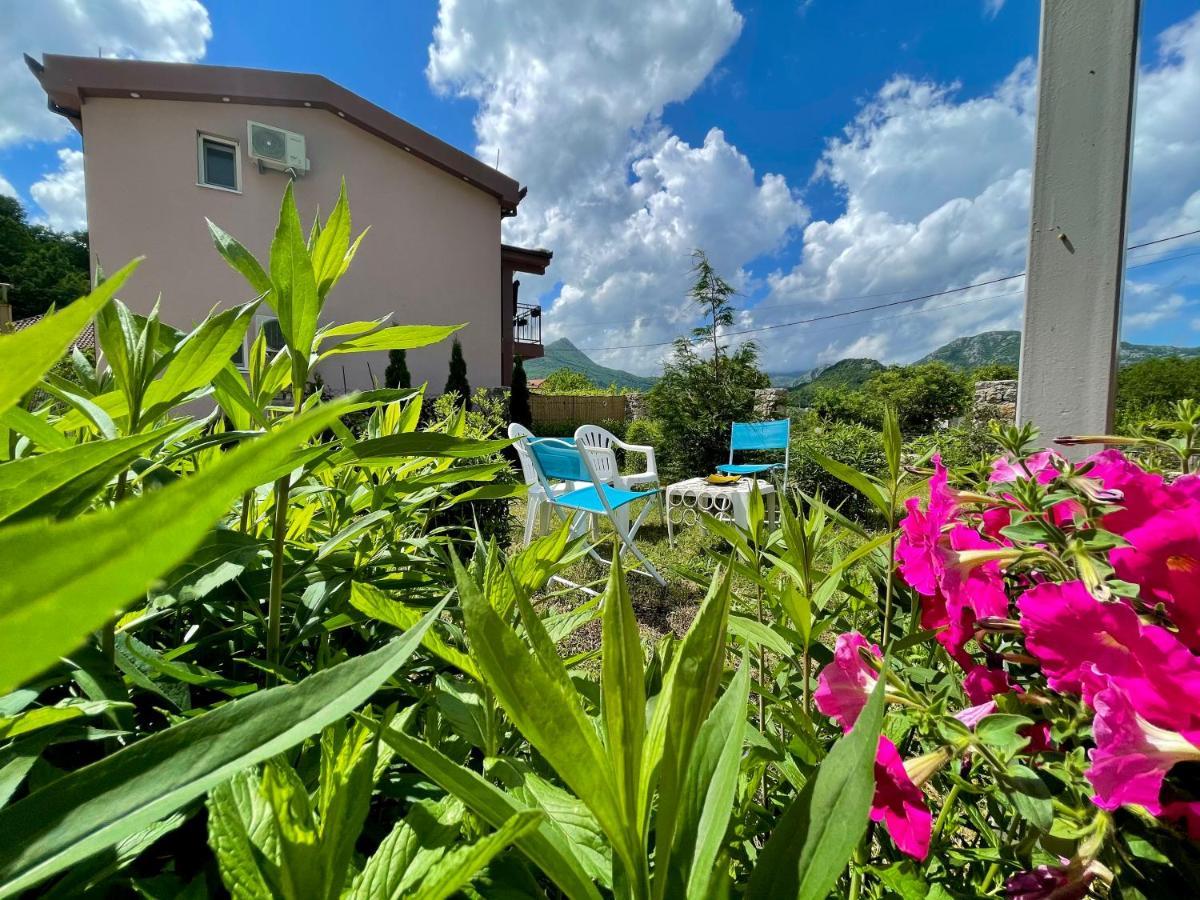Sunlight Cottage Maya Virpazar Exterior foto
